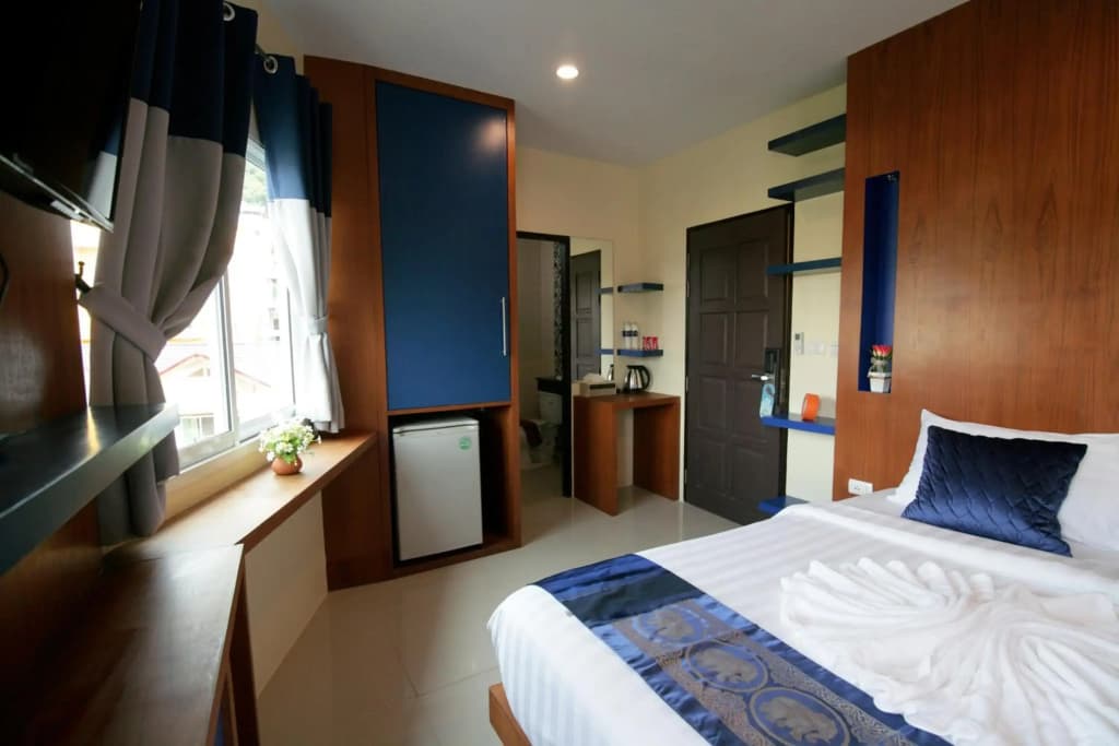Calypso Patong Hotel - photo 6