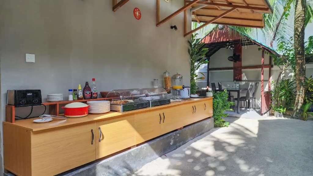 Ukulhas Beach Inn Hotel - photo 15