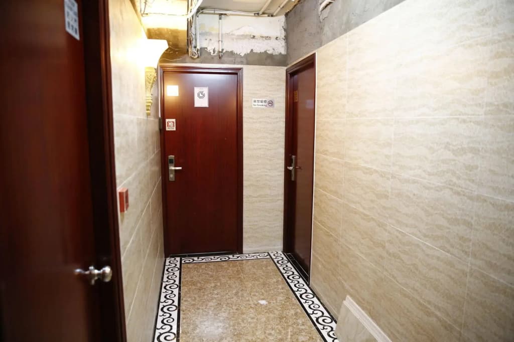 Sandhu guest house - photo 9