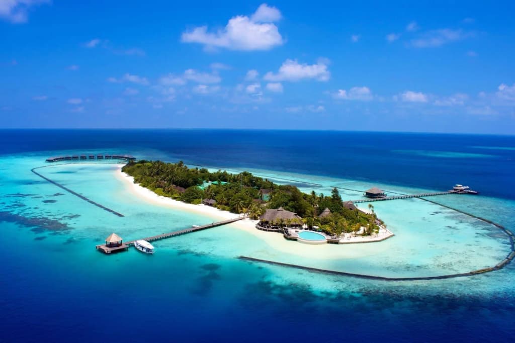 Komandoo Maldives Island Resort - photo 1