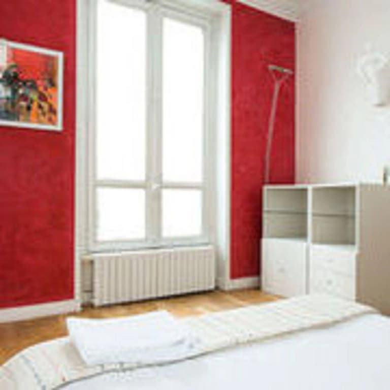 Family Elysees - main photo