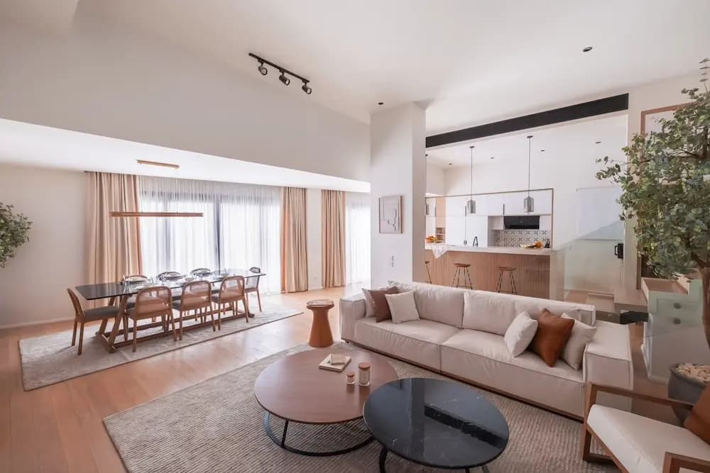 Vesta - Luxury APT - 3BR - La Mirada - photo 18