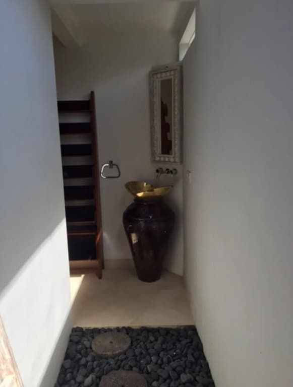 Villa Kuda Sambrani - photo 8