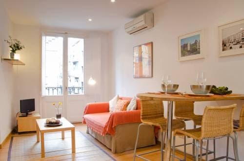 Ripoll Apartments - photo 13