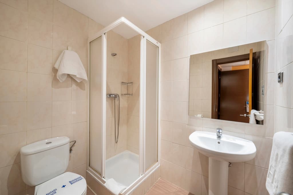 Hostal Ballesta - photo 11
