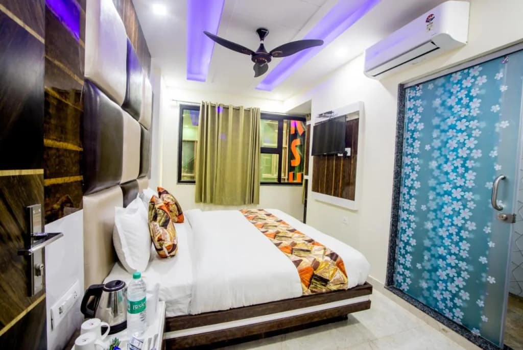 Hotel Delhi Guest House - photo 12