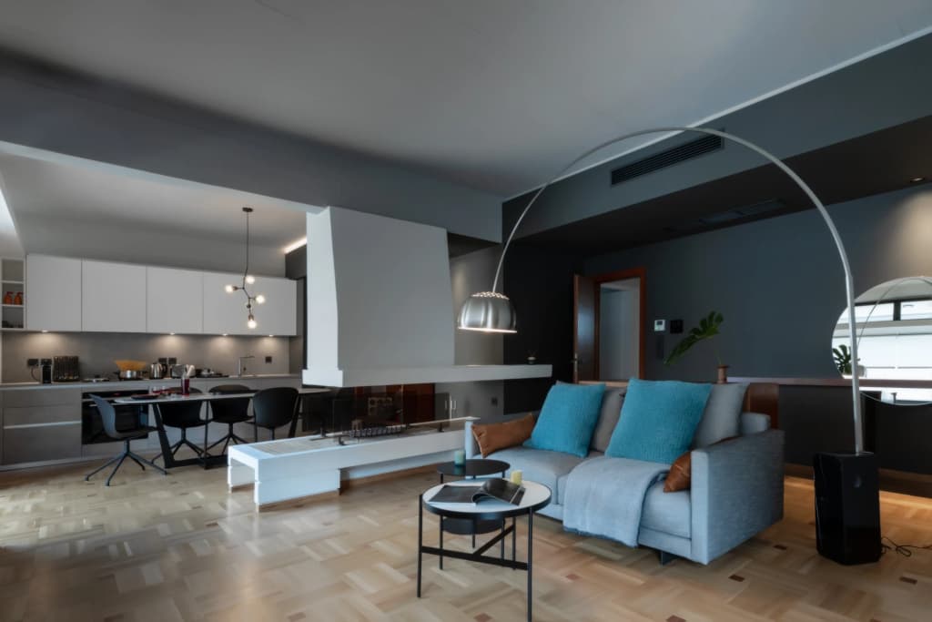 Grey and White 2BD Apartment 132m2 Free Parking - photo 10