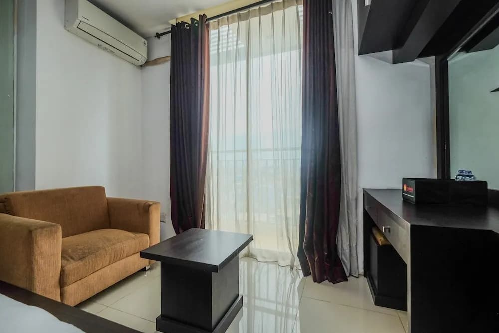 Relaxing Studio Apartment Mangga Dua Residence Near Itc Mall - photo 3