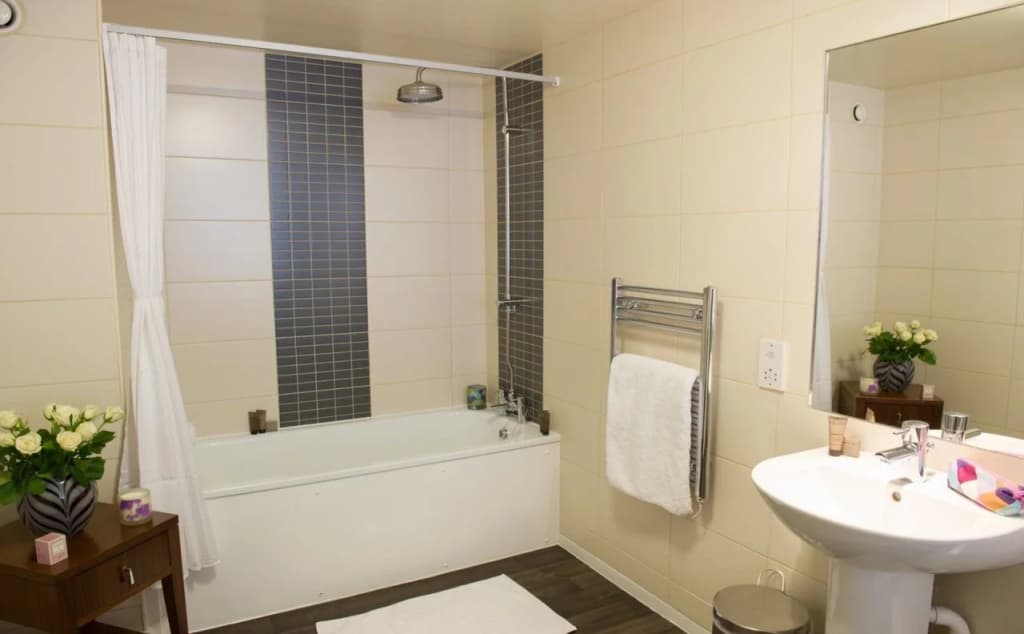Dolphin House Serviced Apartments - photo 10