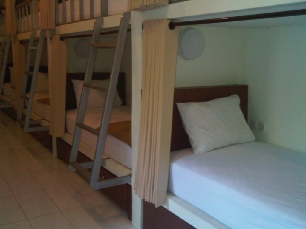 Mirah Hostel - photo 3