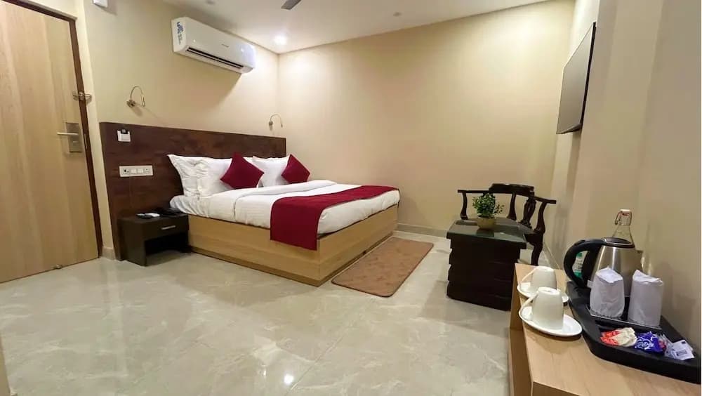 Iris Suites Kalkaji - photo 4