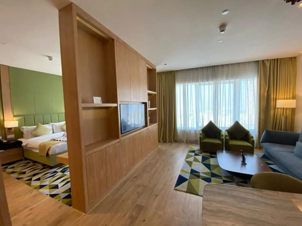 The Bentley Luxury Hotel and Suites - photo 28