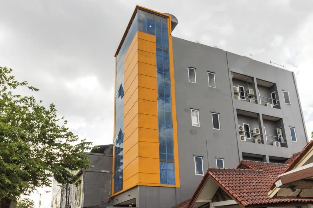 Hotel O Sarkawi Residence - photo 1