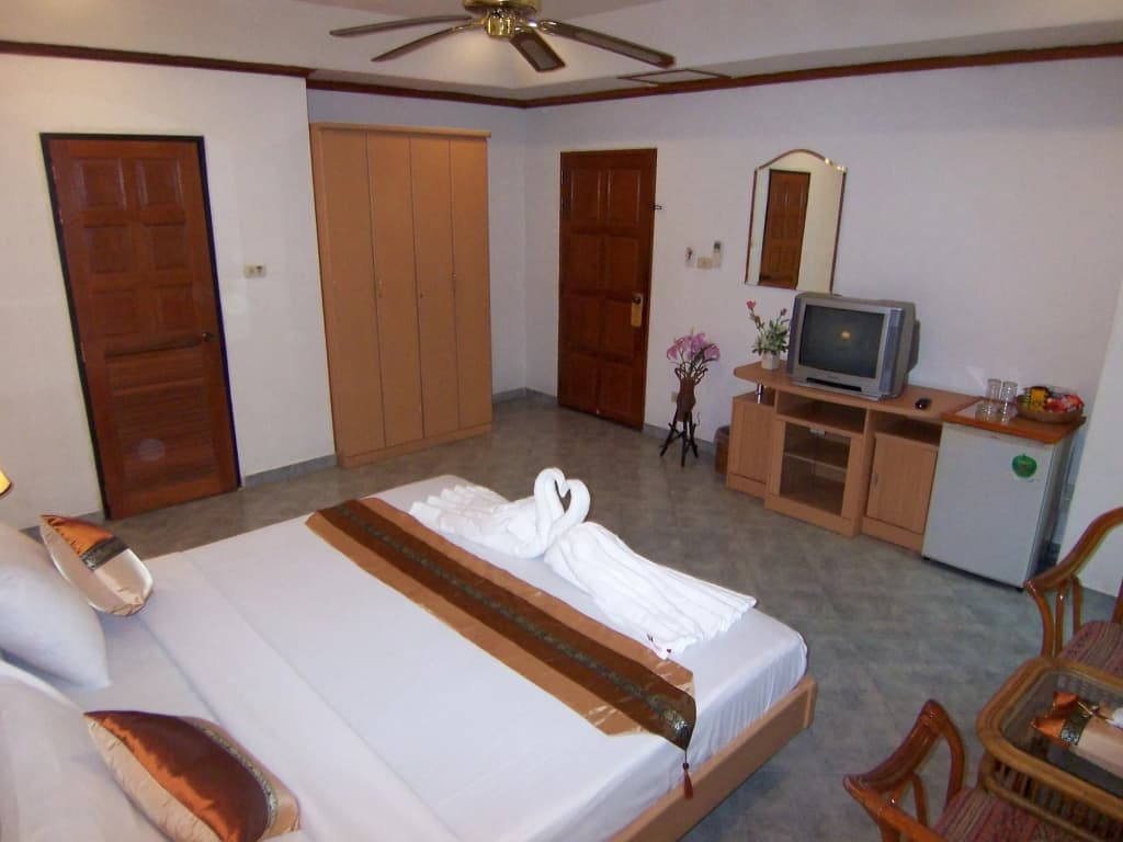 Hotel Orchid Residence - photo 3