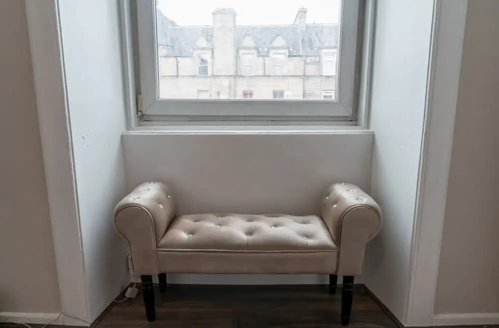 Newly Refurbished 1 Bedroom Flat - photo 5
