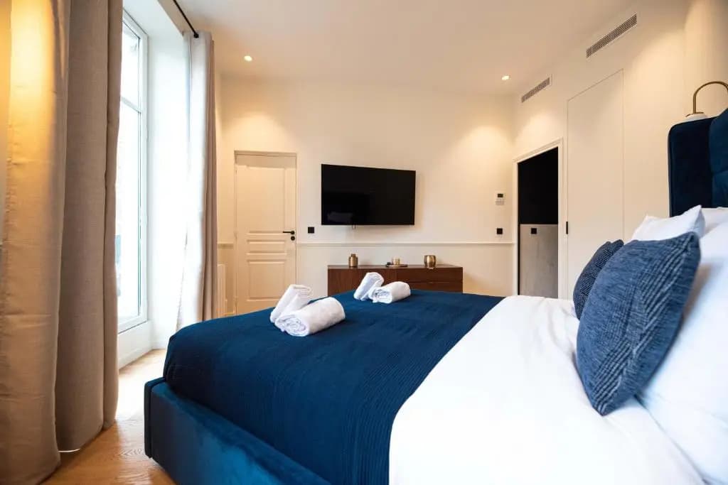 MBM - Luxury apartments PARIS CENTER - photo 3