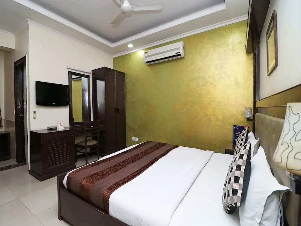 OYO 377 Hotel Excellent - photo 6