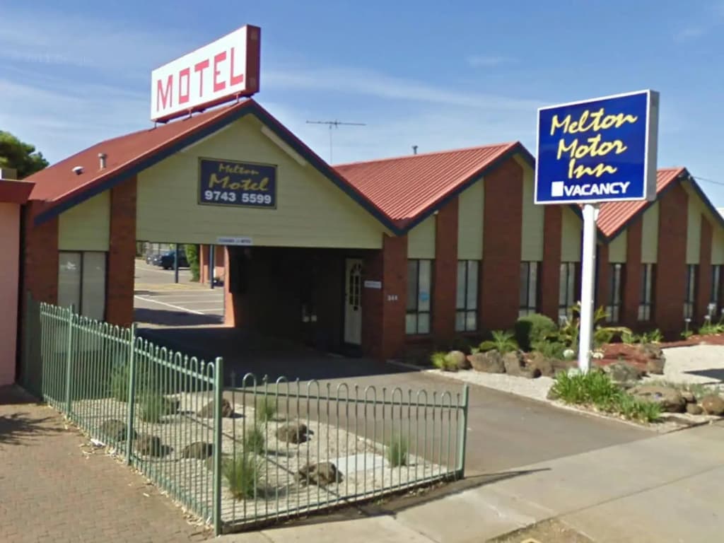 Melton Motor Inn & Apartments - photo 9