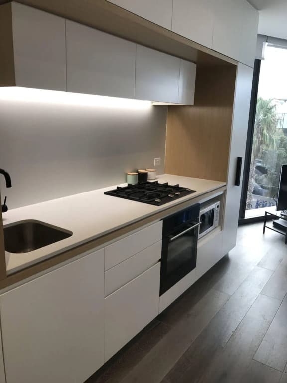 Docklands Select - photo 16