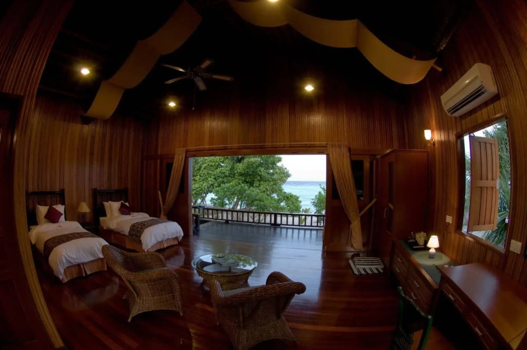 Pom Pom Island Resort - photo 3