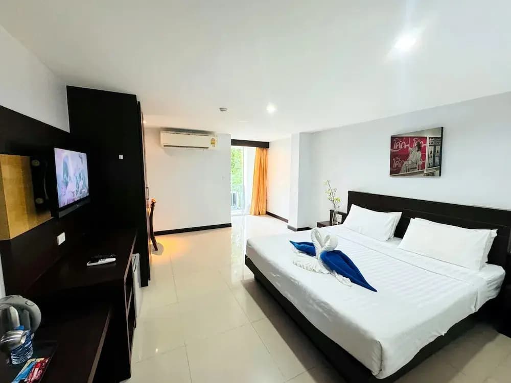 La Casa Patong - photo 3