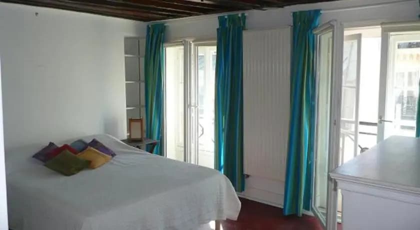 Apart of Paris - Le Marais - rue Saint Martin - 3 bedroom - photo 6