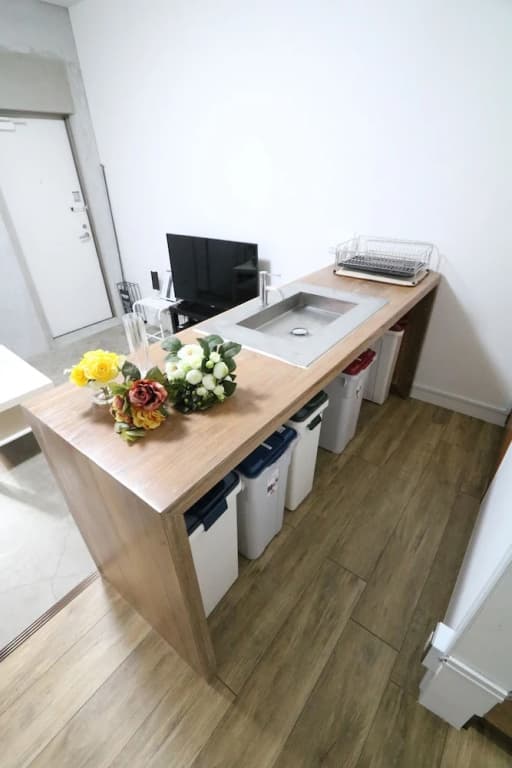 Simon's house Shinjuku - photo 13