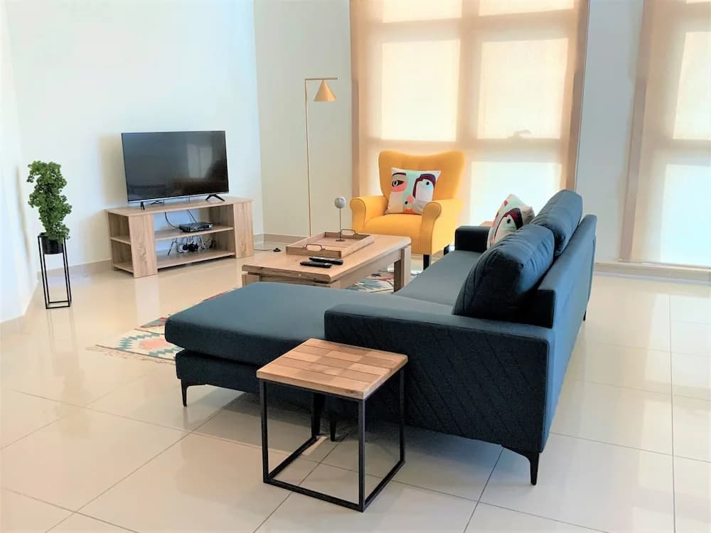 DHLA - Modern 2BR balcony in Marina - photo 2