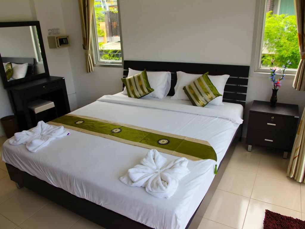 Swiss Chalet Hotel - photo 3
