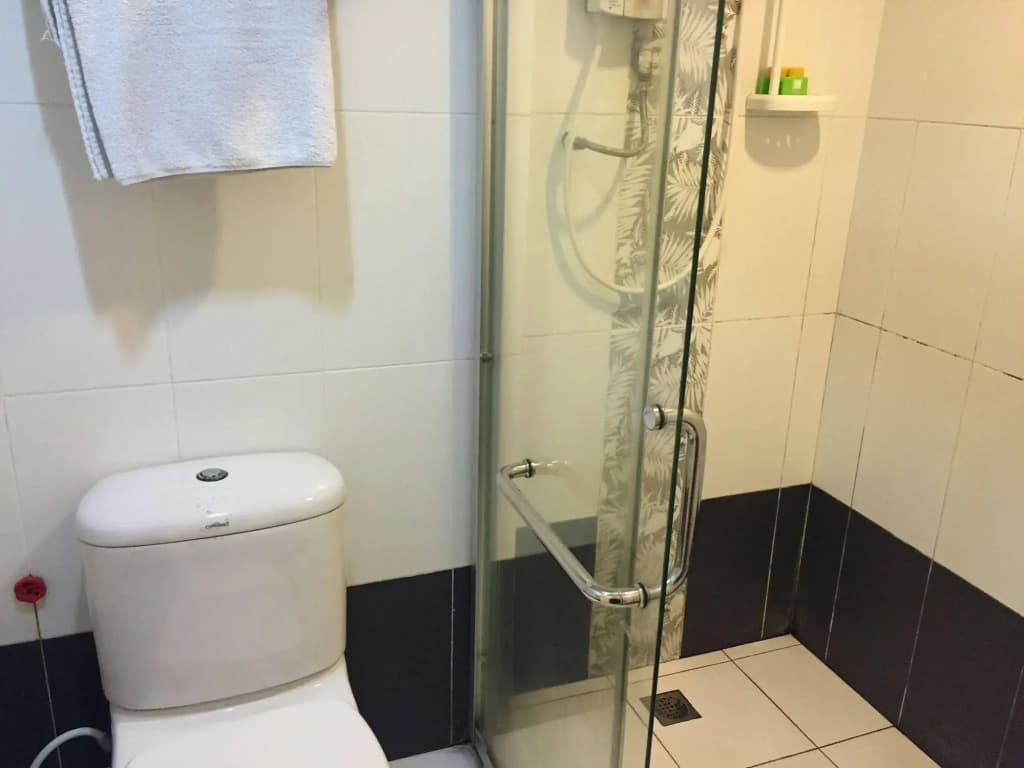 Le Hotel Kota Kinabalu - photo 10