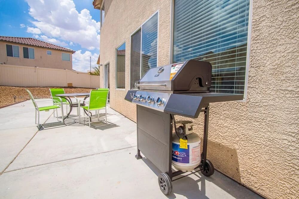 Grey High Roller - 4Bd 3Ba - photo 21