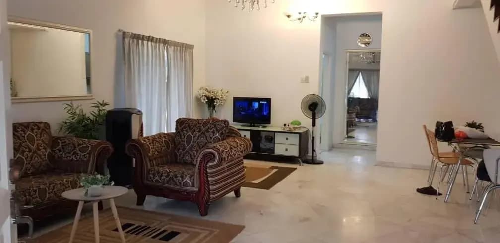 Tun Perak Homestay - photo 1