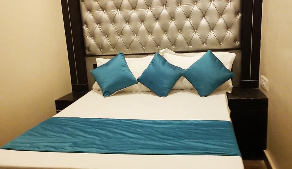 OYO 6801 Hotel Shri Sai International - photo 3