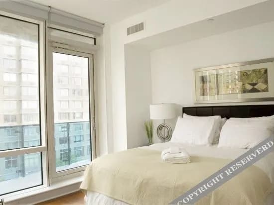 Deluxe Midtown Suites - main photo