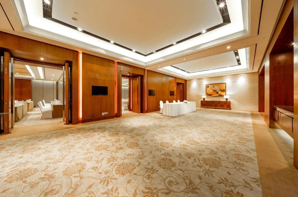 Lotte Hotel Saigon - photo 36
