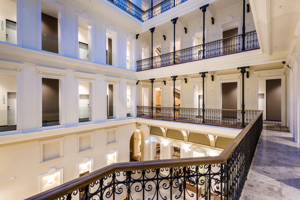 Hotel Moments Budapest - main photo