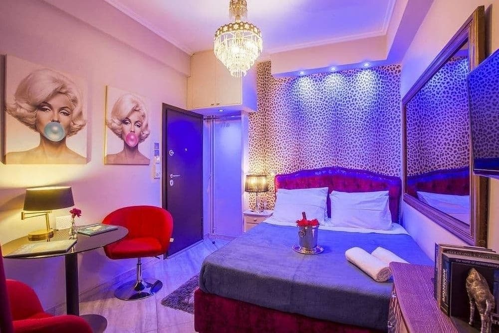 Boutique maisonette in Athens - photo 2
