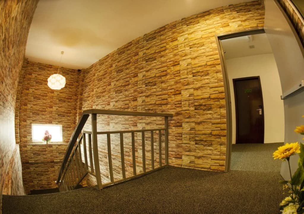 Treez Inn - photo 8