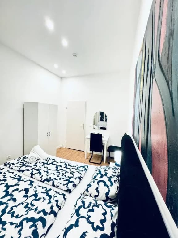 Elegant Five Bedroom Residence Alterlaa - photo 5
