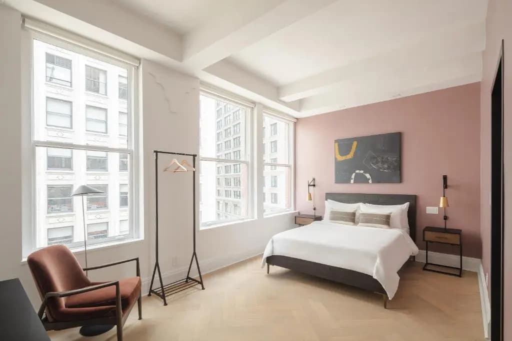Flatiron Hotel - photo 3