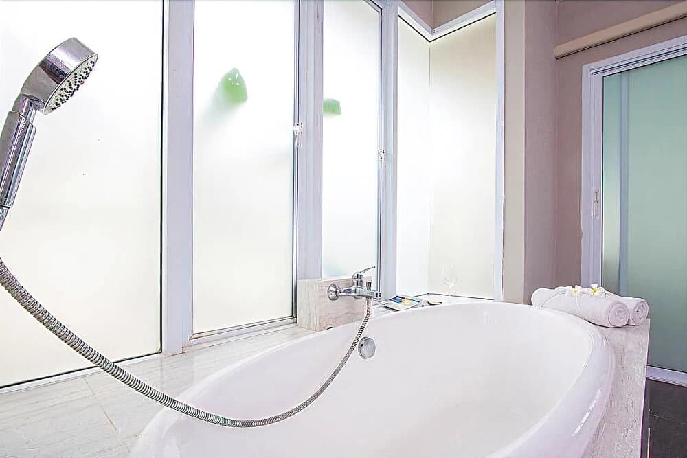Moonscape Villa 102 - photo 6