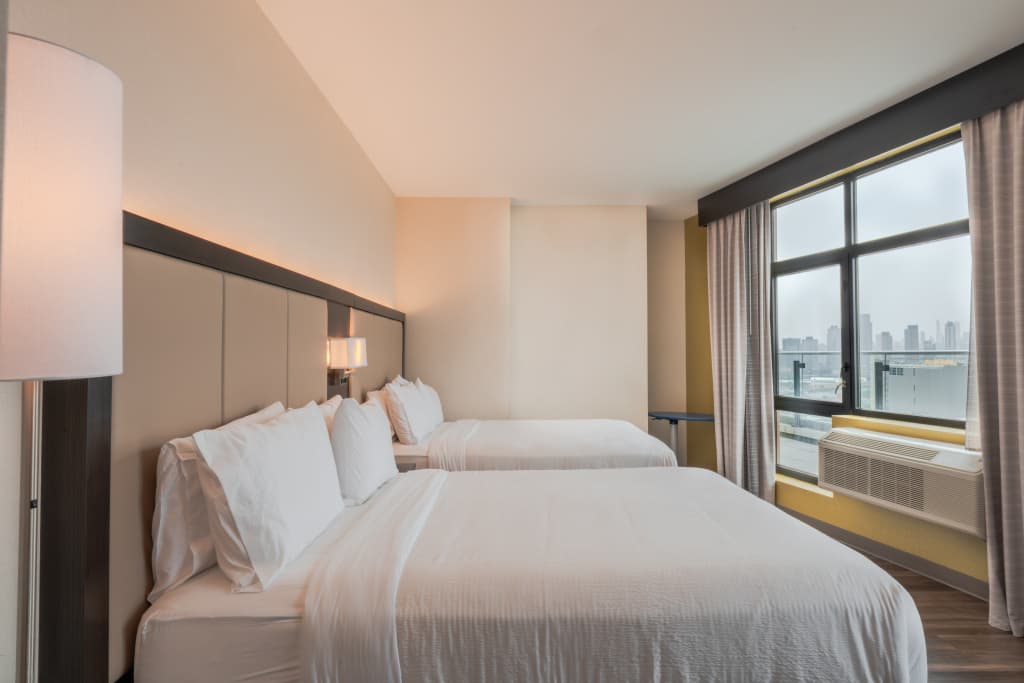 Holiday Inn Express Long Island City E New York by IHG - photo 6