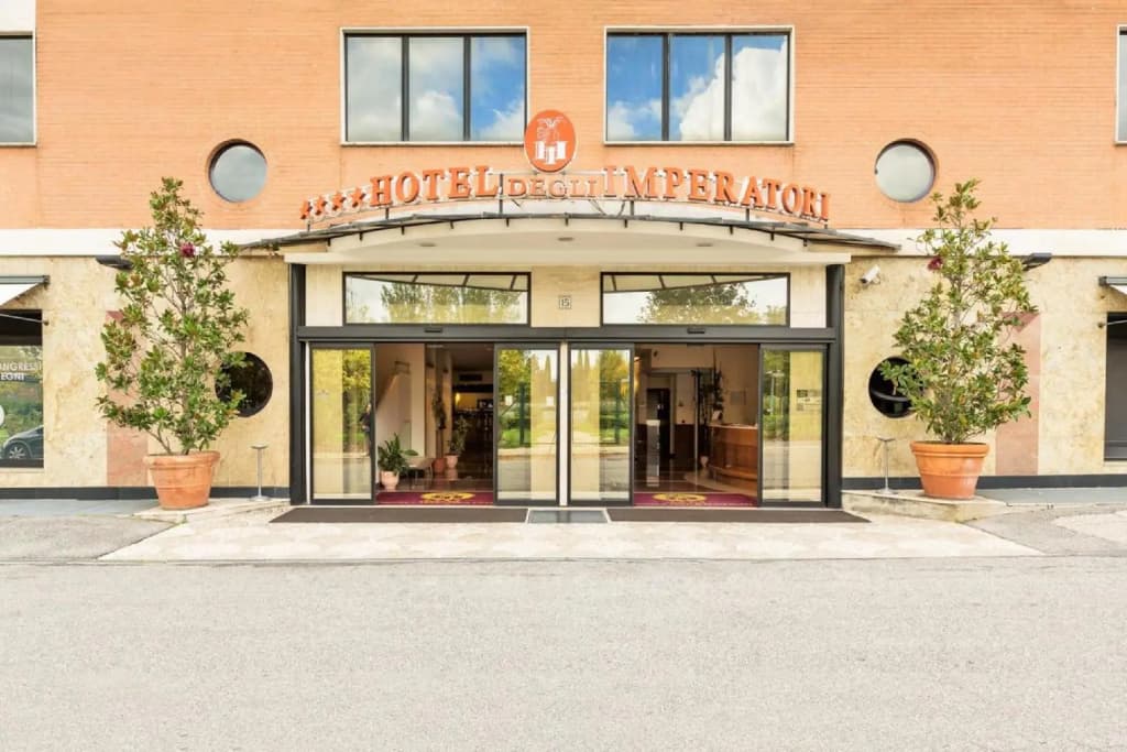 Imperatori Hotel - photo 1