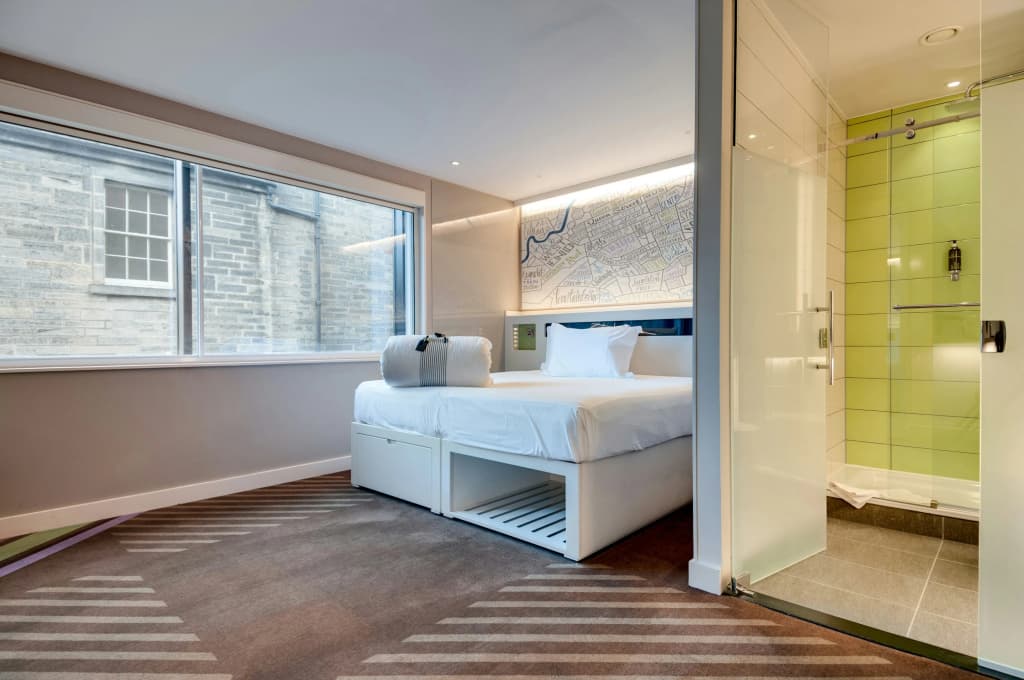 hub by Premier Inn Edinburgh Cc Rose Street - photo 16