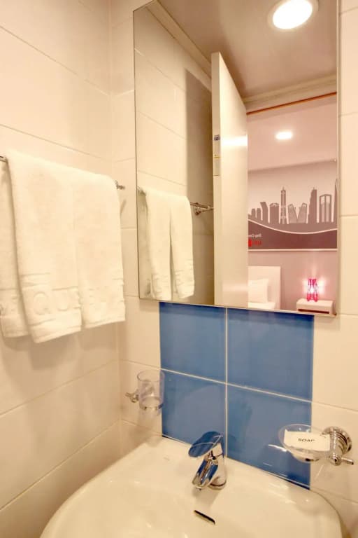 Three Seven Hotel - photo 10