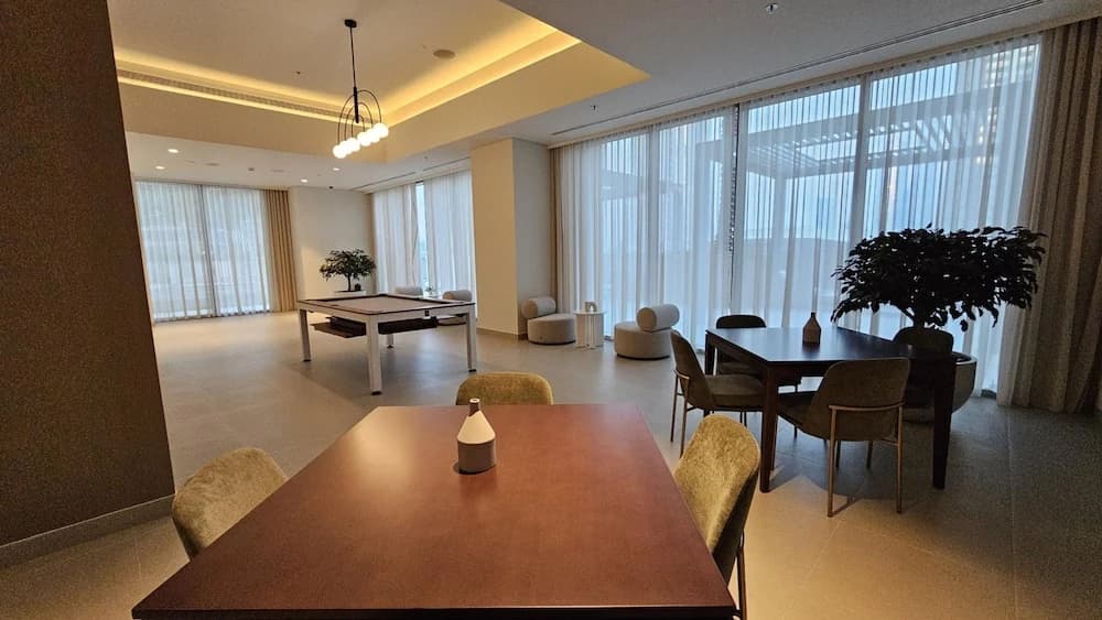 City Living at Its Best Near Burj Khalifa - photo 10