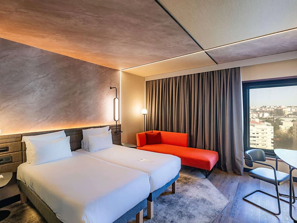 Novotel Lisboa - photo 2
