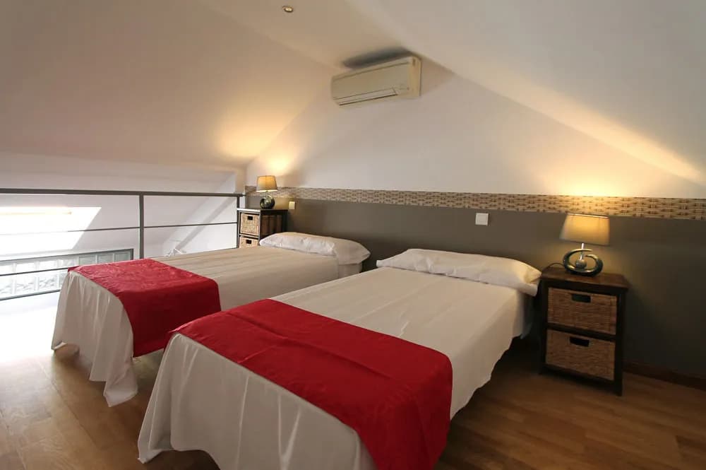 Apartamentos Conde Duque - photo 2
