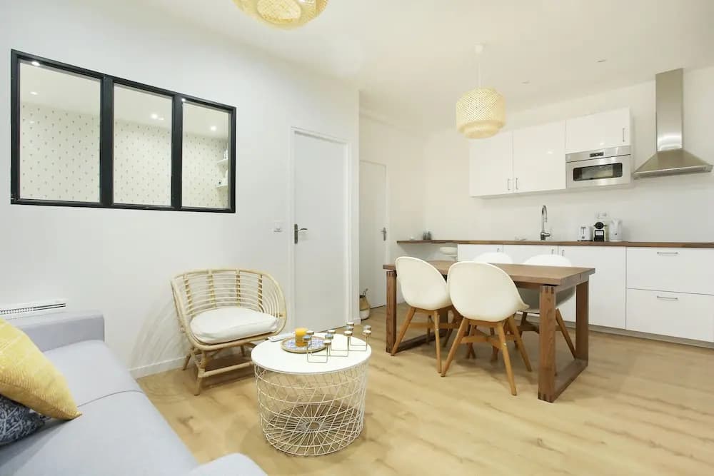 2 Bedrooms 253 St Denis - photo 10
