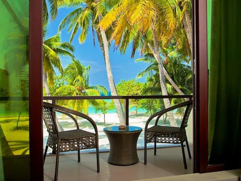 Kaani Beach Hotel - photo 31